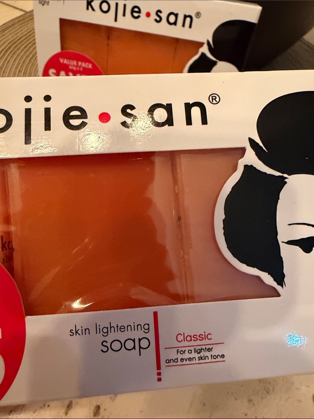Kojie-san Skin Lightening Soap Set of Two 3 Pack-65 g x 6 NIB - Picture 7 of 8
